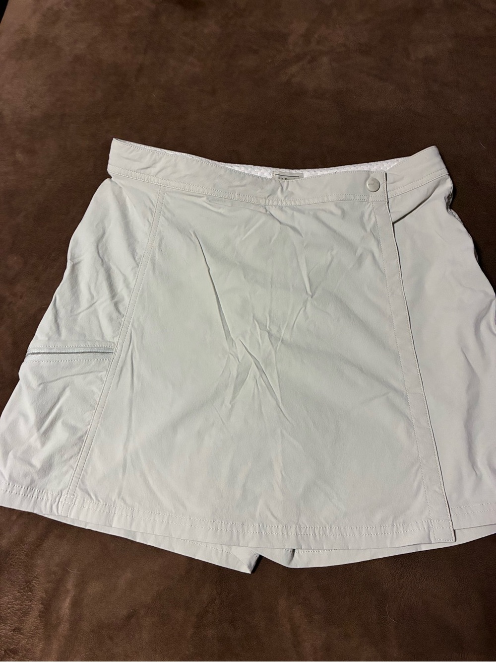 L.L. Bean Light Cream Women's Skort with Side Pocket
